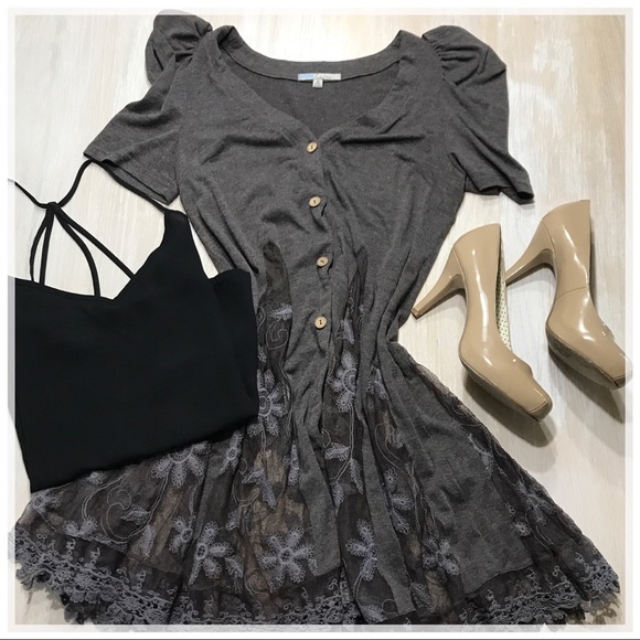 Cecico Sweaters - Cecico duster cardigan gray lace puff sleeve M